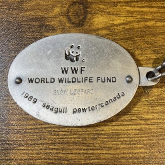 Pewter Snow Leopard Keychain World Wildlife Fund Vintage 1989 Made in Canada - Picture 6 of 6